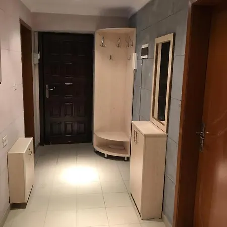 Daire Julia's Apartament *